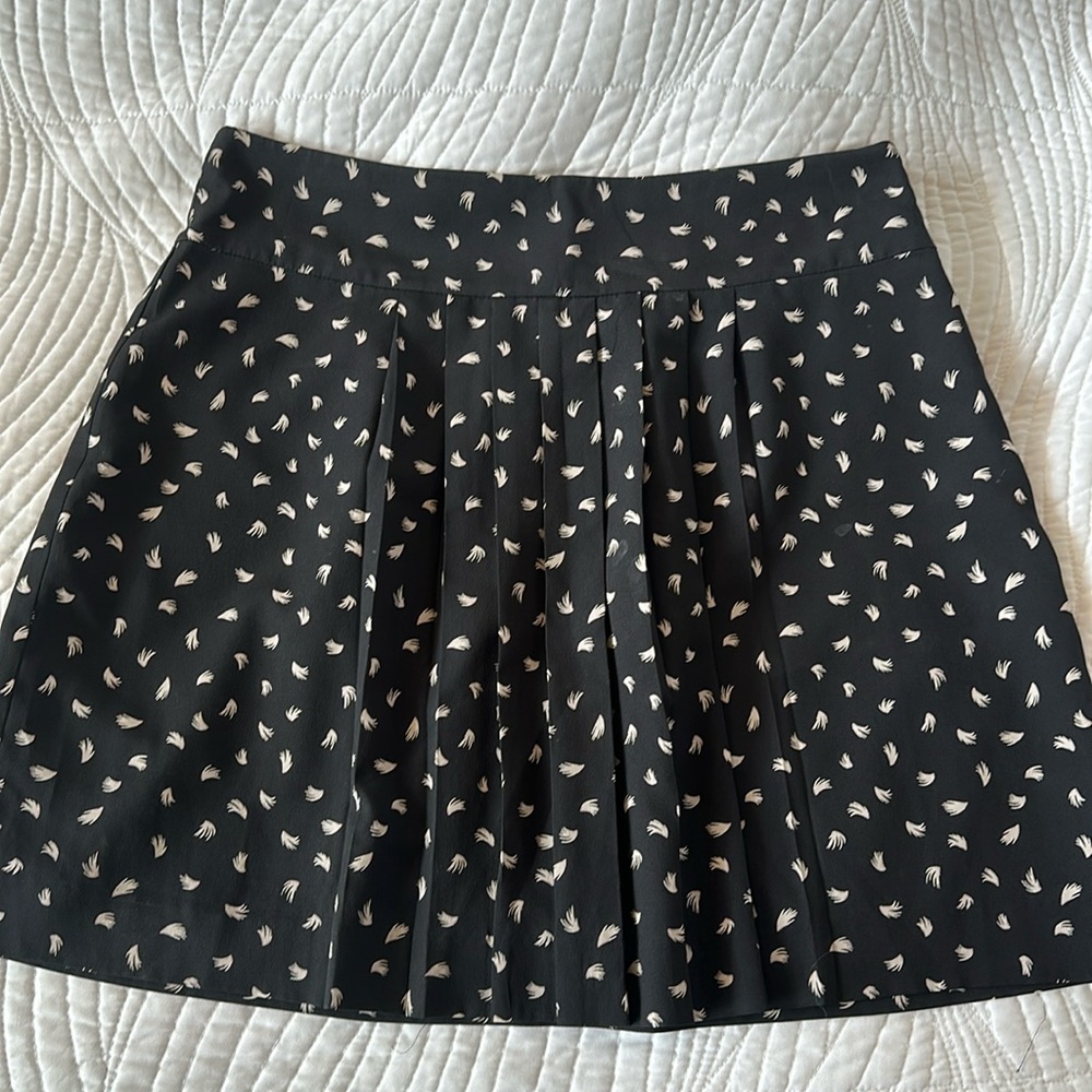 Ann Taylor Loft skirt. Light and beautiful.